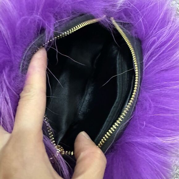 Lilac Handmade Dyed Finn Raccoon Fur Camera Bag/Crossbody & Fur Pompom Charm - Picture 17 of 17